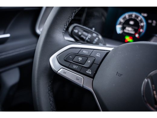 Volkswagen Tayron 1.5 eTSI 150PK 7Persoons Life | 2 stoelen op derde rij | Achteruitrijcamera | Cruise control adap... ActivLease financial lease