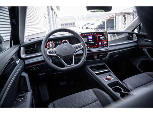 Volkswagen Tayron 1.5 eTSI 150PK 7Persoons Life | 2 stoelen op derde rij | Achteruitrijcamera | Cruise control adap... ActivLease financial lease