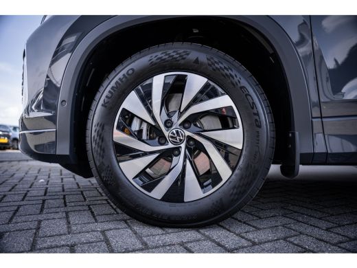 Volkswagen Tayron 1.5 eTSI 150PK 7Persoons Life | 2 stoelen op derde rij | Achteruitrijcamera | Cruise control adap... ActivLease financial lease