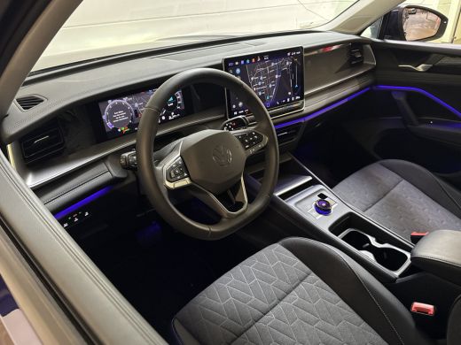 Volkswagen Tayron 1.5 eTSI 150PK DSG LIFE 7-PERSOONS/TREKHAAK/360CAMERA/FABRIEKS-GARANTIE ActivLease financial lease
