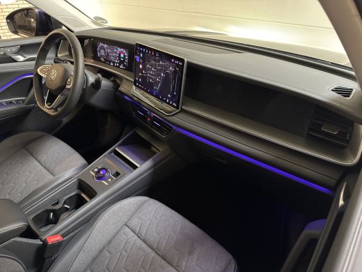 Volkswagen Tayron 1.5 eTSI 150PK DSG LIFE 7-PERSOONS/TREKHAAK/360CAMERA/FABRIEKS-GARANTIE ActivLease financial lease