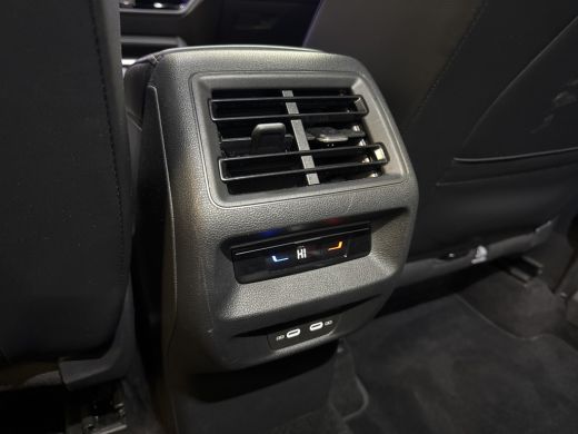 Volkswagen Tayron 1.5 eTSI 150PK DSG LIFE 7-PERSOONS/TREKHAAK/360CAMERA/FABRIEKS-GARANTIE ActivLease financial lease