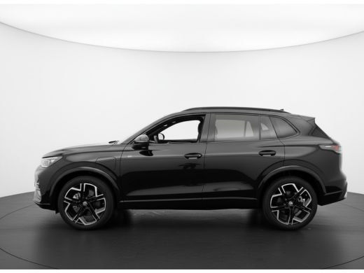 Volkswagen Tiguan 1.5 eHybrid 272PK DSG R-LINE SPORT LEDER/HARMAN-KARDON/PANORAMADAK ActivLease financial lease