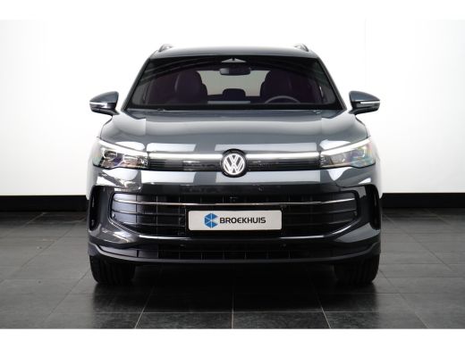 Volkswagen Tiguan 1.5 TSI eHybrid 204PK Life | Tech Pakket | Comfort Pakket | Dode-hoek sensor | Wegklapbare trekhaak ActivLease financial lease