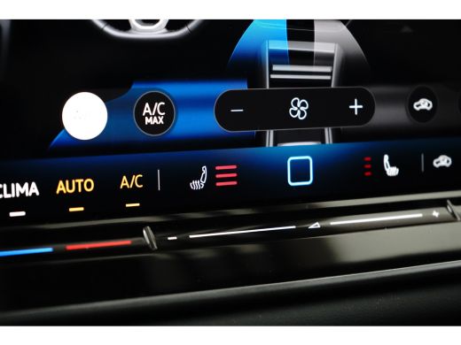 Volkswagen Tiguan 1.5 TSI eHybrid 204PK Life | Tech Pakket | Comfort Pakket | Dode-hoek sensor | Wegklapbare trekhaak ActivLease financial lease