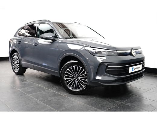 Volkswagen Tiguan 1.5 TSI eHybrid 204PK Life | Tech Pakket | Comfort Pakket | Dode-hoek sensor | Wegklapbare trekhaak ActivLease financial lease