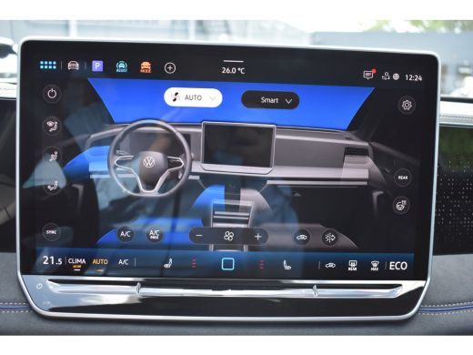 Volkswagen Tiguan R-Line Edition - eHybrid | Trekhaak | 'App-Connect' draadloze smartphone integratie | Achteruitri... ActivLease financial lease