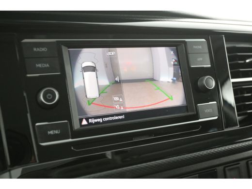 Volkswagen Transporter 2.0 TDI L2H1 150PK | Dubbele Cabine | DSG | Airco | Cruise | Camera | Carplay | 2xSchuifdeur ActivLease financial lease