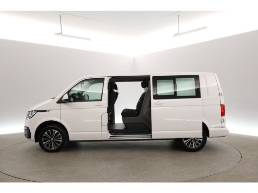 Volkswagen Transporter 2.0 TDI L2H1 150PK | Dubbele Cabine | DSG | Airco | Cruise | Camera | Carplay | 2xSchuifdeur ActivLease financial lease