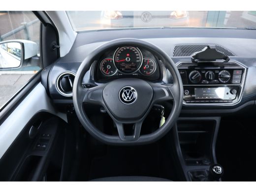 Volkswagen up! 1.0 | Airco | Bandenspanningscontrolesysteem | DAB ontvanger ActivLease financial lease