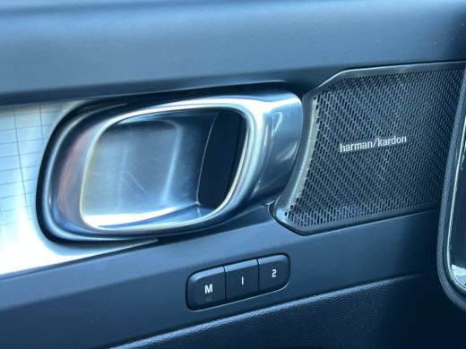Volvo  XC40 1.5 T5 Recharge R-Design | Harman/Kardon | Trekhaak | Pilot Assist | Camera | ActivLease financial lease