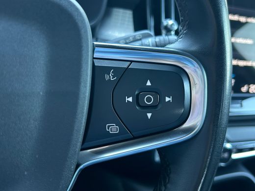 Volvo  XC40 1.5 T5 Recharge R-Design | Harman/Kardon | Trekhaak | Pilot Assist | Camera | ActivLease financial lease
