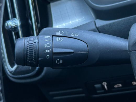 Volvo  XC40 1.5 T5 Recharge R-Design | Harman/Kardon | Trekhaak | Pilot Assist | Camera | ActivLease financial lease