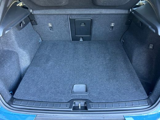 Volvo  XC40 1.5 T5 Recharge R-Design | Harman/Kardon | Trekhaak | Pilot Assist | Camera | ActivLease financial lease
