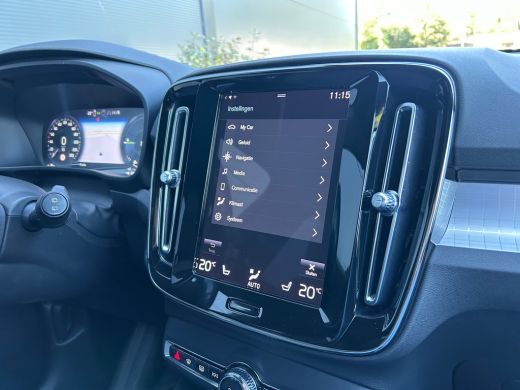 Volvo  XC40 1.5 T5 Recharge R-Design | Harman/Kardon | Trekhaak | Pilot Assist | Camera | ActivLease financial lease