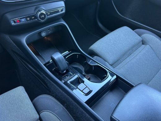 Volvo  XC40 1.5 T5 Recharge R-Design | Harman/Kardon | Trekhaak | Pilot Assist | Camera | ActivLease financial lease