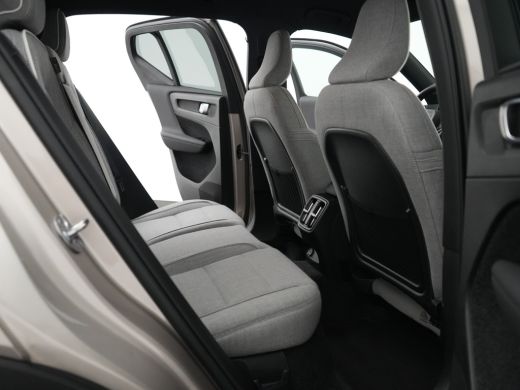 Volvo  XC40 Recharge Plus 70 kWh | Adaptive Cruise | BLIS | Pilot Assist | Keyless | All Season | Camera | El... ActivLease financial lease