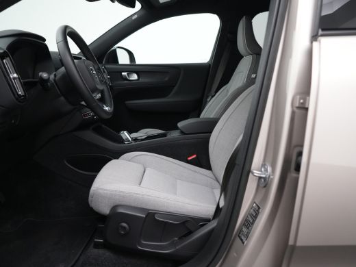 Volvo  XC40 Recharge Plus 70 kWh | Adaptive Cruise | BLIS | Pilot Assist | Keyless | All Season | Camera | El... ActivLease financial lease