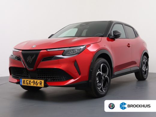 Alfa Romeo Junior Ibrida Ti | 10,25" digitaal instrumentarium | 18" lichtmetalen velgen - Fori | Automatisch grootl... ActivLease financial lease