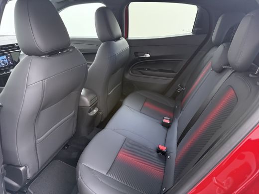 Alfa Romeo Junior Ibrida Ti | 10,25" digitaal instrumentarium | 18" lichtmetalen velgen - Fori | Automatisch grootl... ActivLease financial lease