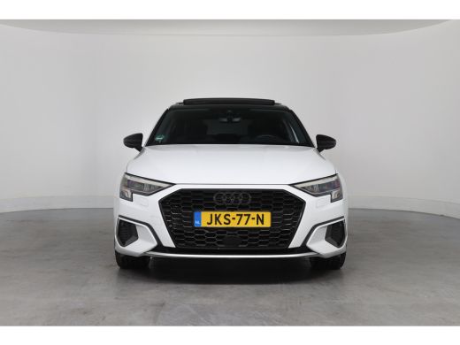 Audi A3 Limousine 30 TFSI Advanced edition | Open Dak | Afneembare Trekhaak | LED | Sportstoelen | Navi B... ActivLease financial lease