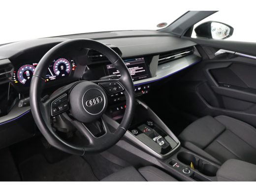 Audi A3 Limousine 30 TFSI Advanced edition | Open Dak | Afneembare Trekhaak | LED | Sportstoelen | Navi B... ActivLease financial lease