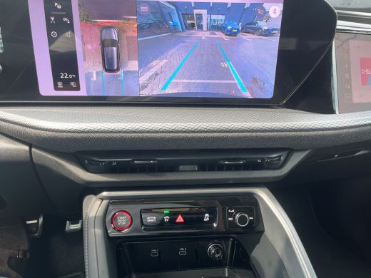 Audi Q5 2.0 TFSI e-hybrid quattro S edition | Luchtvering | Trekhaak | Panoramadak | Tech Plus | Optiek z... ActivLease financial lease