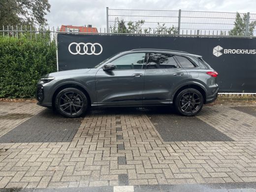 Audi Q5 2.0 TFSI e-hybrid quattro S edition | Luchtvering | Trekhaak | Panoramadak | Tech Plus | Optiek z... ActivLease financial lease