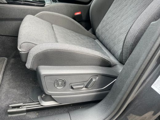 Audi Q5 2.0 TFSI e-hybrid quattro S edition | Luchtvering | Trekhaak | Panoramadak | Tech Plus | Optiek z... ActivLease financial lease
