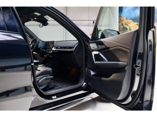 BMW X1 xDrive25e M Sport|PANO|TrkHk|LEDER|20'' ActivLease financial lease
