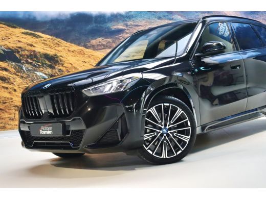BMW X1 xDrive25e M Sport|PANO|TrkHk|LEDER|20'' ActivLease financial lease