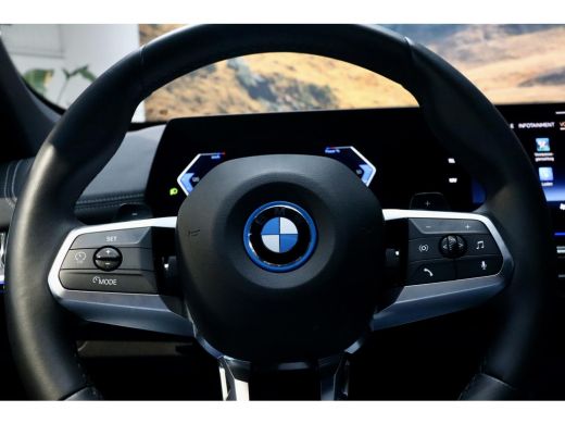 BMW X1 xDrive25e M Sport|PANO|TrkHk|LEDER|20'' ActivLease financial lease