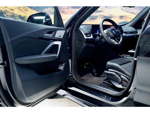 BMW X1 xDrive25e M Sport|PANO|TrkHk|LEDER|20'' ActivLease financial lease