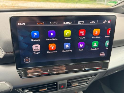 CUPRA Born Business 62 kWh 204pk Parkeersensoren achter & voor | Apple CarPlay & Android Auto | Cruise Control ActivLease financial lease
