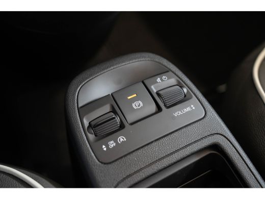 Fiat 500C 1.0 Hybrid La Prima | Camera | Stoelverwarming | Parkeersensoren | Climate Controle | Apple Carpl... ActivLease financial lease