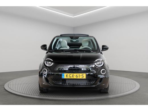 Fiat 500C 1.0 Hybrid La Prima | Camera | Stoelverwarming | Parkeersensoren | Climate Controle | Apple Carpl... ActivLease financial lease
