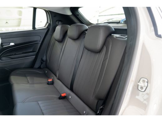 Fiat 600e La Prima 54 kWh | Tot 8 Jaar Garantie! | Dolce-Vita Pack | Verwarmd Voorraam | Camera | Navigatie... ActivLease financial lease