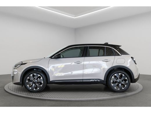 Fiat 600e La Prima 54 kWh | Tot 8 Jaar Garantie! | Dolce-Vita Pack | Verwarmd Voorraam | Camera | Navigatie... ActivLease financial lease