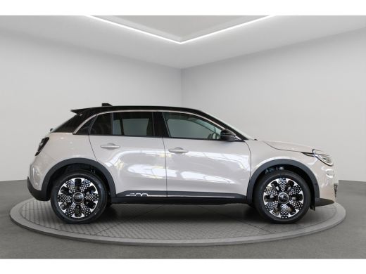 Fiat 600e La Prima 54 kWh | Tot 8 Jaar Garantie! | Dolce-Vita Pack | Verwarmd Voorraam | Camera | Navigatie... ActivLease financial lease