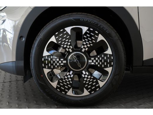 Fiat 600e La Prima 54 kWh | Tot 8 Jaar Garantie! | Dolce-Vita Pack | Verwarmd Voorraam | Camera | Navigatie... ActivLease financial lease
