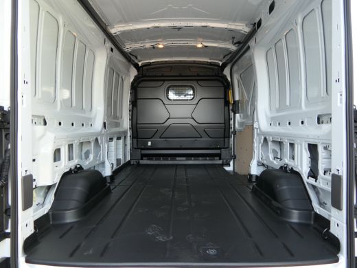 Ford E-Transit 350 L3H2 Trend 68 kWh | Adaptive Cruise | BLIS | 360 Camera | CarPlay/Android Auto | Bijrijdersba... ActivLease financial lease