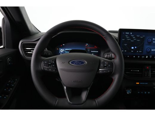 Ford Kuga Plug-In Hybrid ST-Line X | Black Pack | Trekhaak | Elektrisch Panoramadak | Winter Pack | Matrix ... ActivLease financial lease