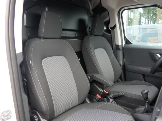 Ford Transit Courier 1.0 EcoBoost 100pk Trend | Benzine! | CarPlay/Android Auto | Bluetooth | Parkeersensoren | Airco ... ActivLease financial lease