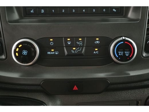 Ford Transit Custom 2.0 TDCI L1H1 | Airco | Cruise | 3 Zits | Parkeersens. ActivLease financial lease
