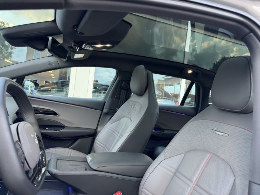 Hongqi EH7 Long Range Launch Edition 111 kWh NIEUW ActivLease financial lease