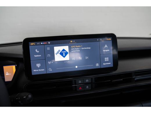 Jeep Avenger 1.2 e-Hybrid Longitude | Navigatie | Parkeersensoren | Adaptive Cruise | Lichtmetalen velgen | LE... ActivLease financial lease