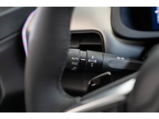 Jeep Avenger 1.2 e-Hybrid Summit | Tot 8 Jaar Garantie | Navigatie | Camera | Elektrische Achterklep | Keyless... ActivLease financial lease