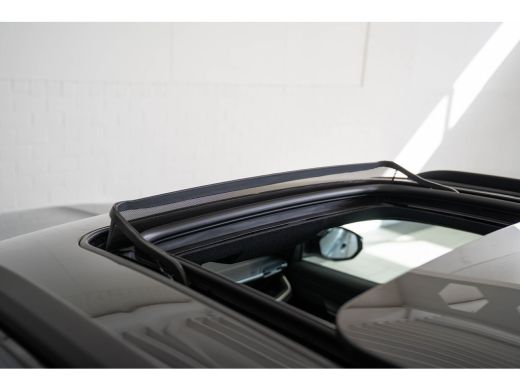 Jeep Compass 1.2 e-Hybrid First Edition | Panoramadak | Camera | Premium Audio | Elektrische Achterklep | Keyl... ActivLease financial lease