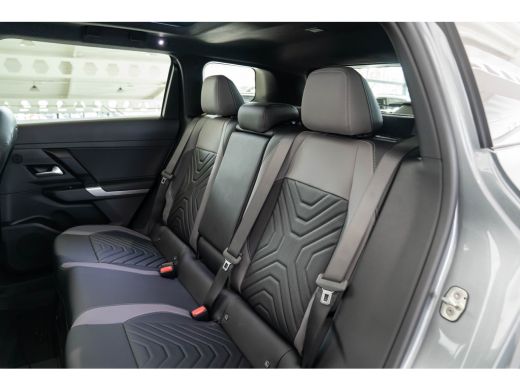 Jeep Compass 1.2 e-Hybrid First Edition | Panoramadak | Camera | Premium Audio | Elektrische Achterklep | Keyl... ActivLease financial lease