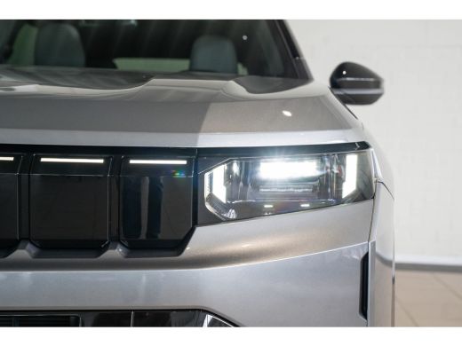 Jeep Compass 1.2 e-Hybrid First Edition | Panoramadak | Camera | Premium Audio | Elektrische Achterklep | Keyl... ActivLease financial lease